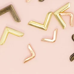 4 Esquineras Metálicas Mini Vintage Bronze Craftelier