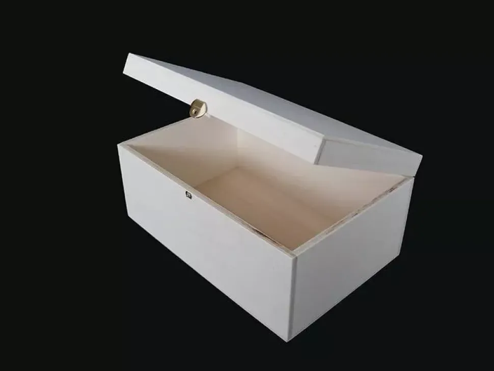 Caja de madera de chopo