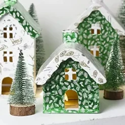 Casita de Papel Maché