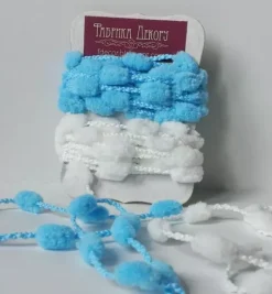 Cintas de pompones azul y blanco Fabrika Decoru