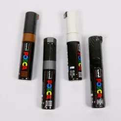 Estuche 4 rotuladores PC8K Colores Surtidos Uni Posca