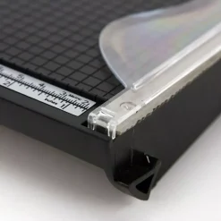 Guillotina de Borde Rasgado Tim Holtz