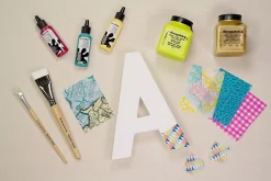 Letra A de cartón endurecido blanco