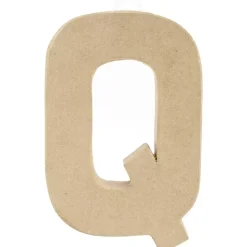 Letra Q de cartón endurecido