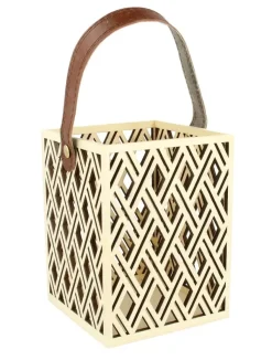 Linterna de madera calada con rombos