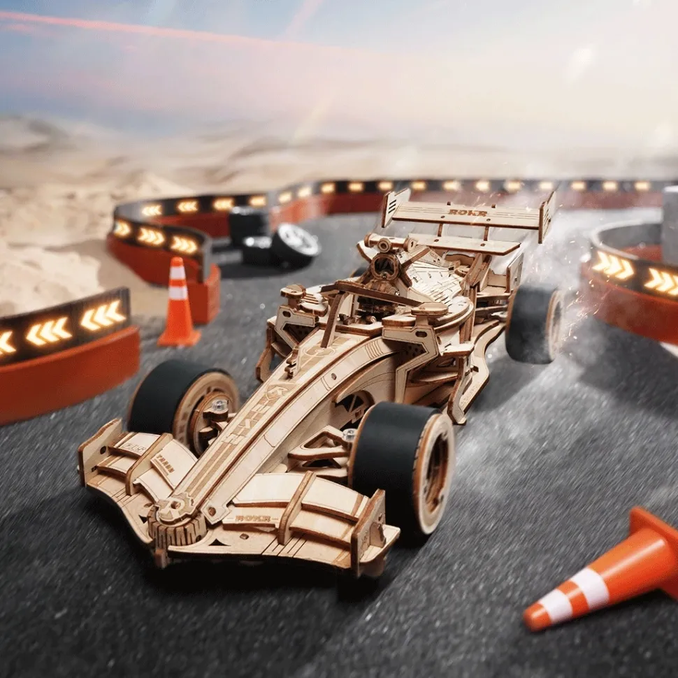 Maqueta Coche de carreras Robotime