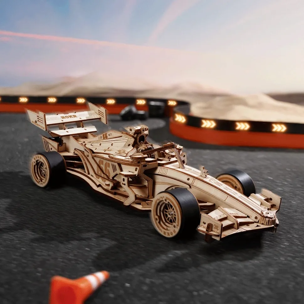 Maqueta Coche de carreras Robotime