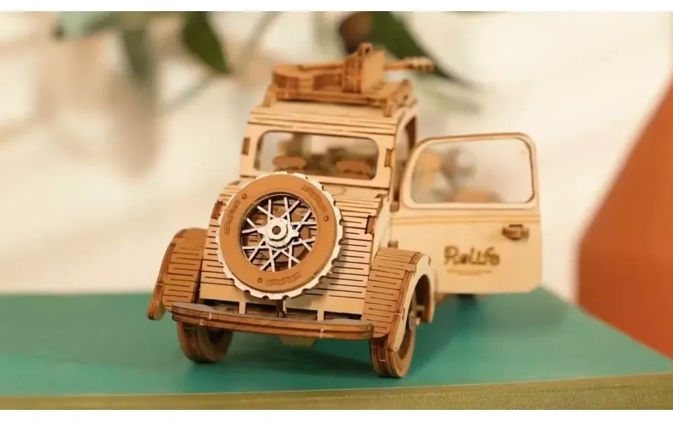 Maqueta coche vintage de madera Classical 3D Robotime