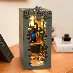 Maqueta de Magic House Robotime