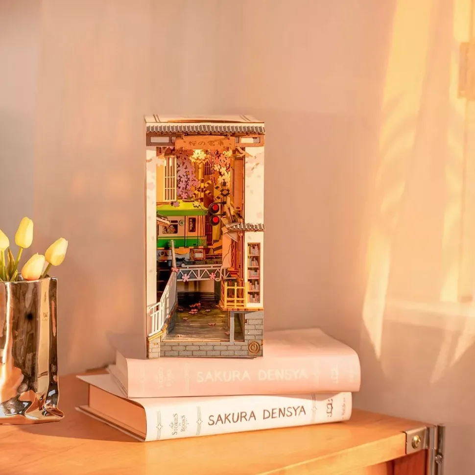 Maqueta de Sakura Densya Robotime