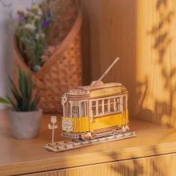 Maqueta de tranvía Robotime