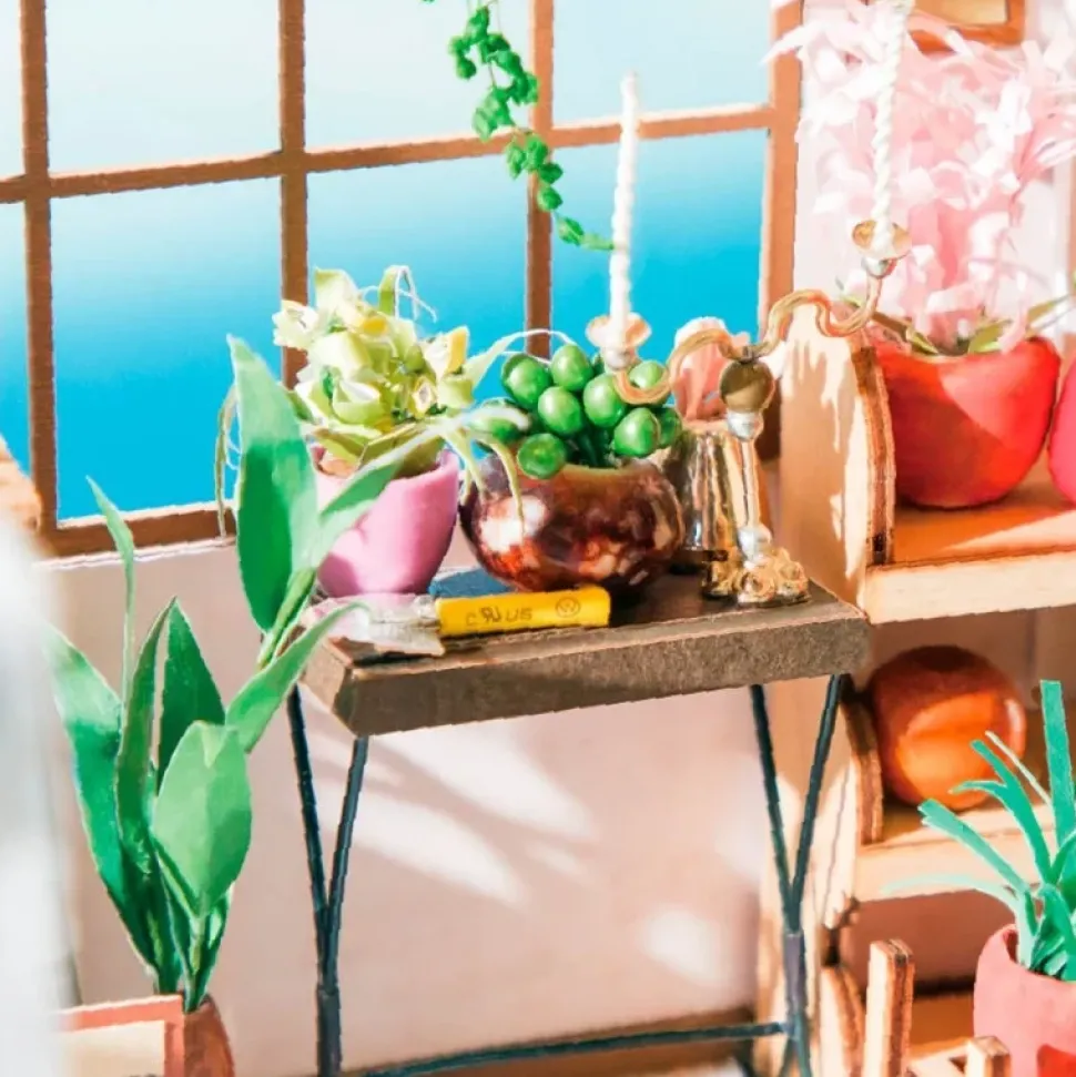 Maqueta Emily's Flower Shop Happy Corner Robotime