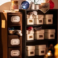 Maqueta Kiki's Magic Emporium Robotime