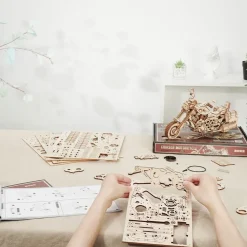 Maqueta Motocicleta de crucero Robotime