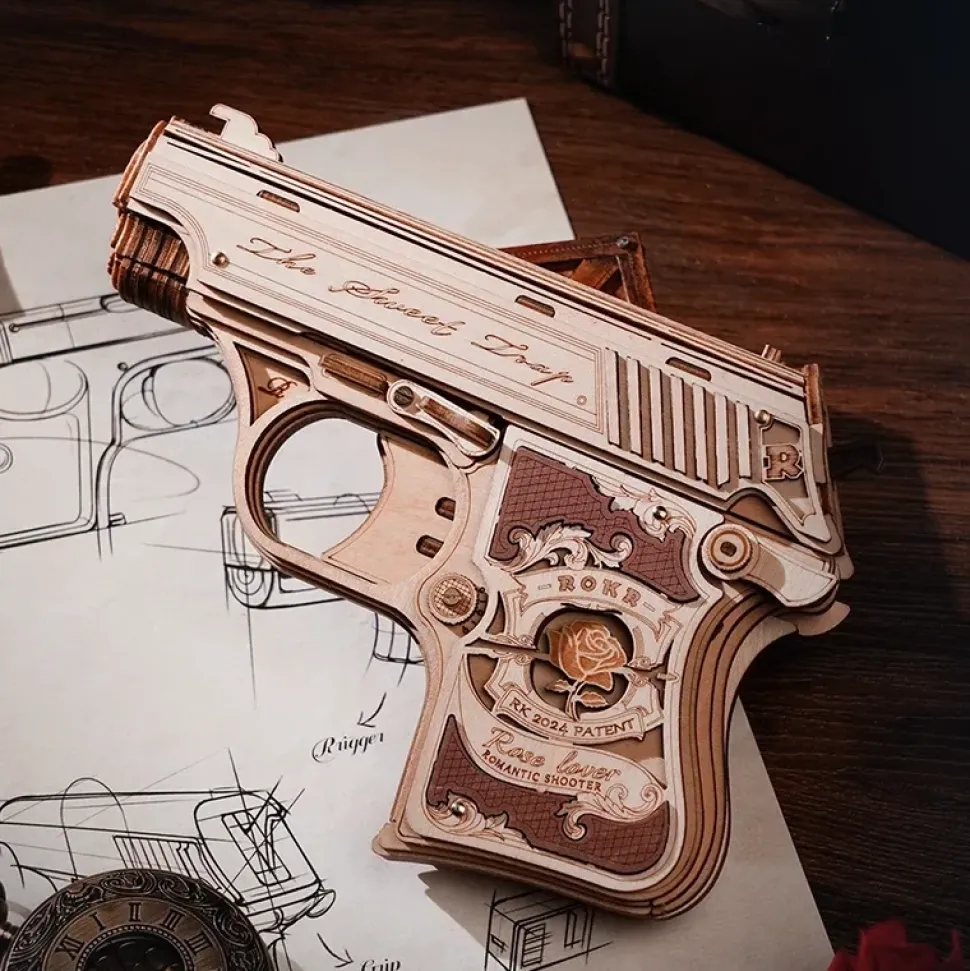 Maqueta Pistola Robotime