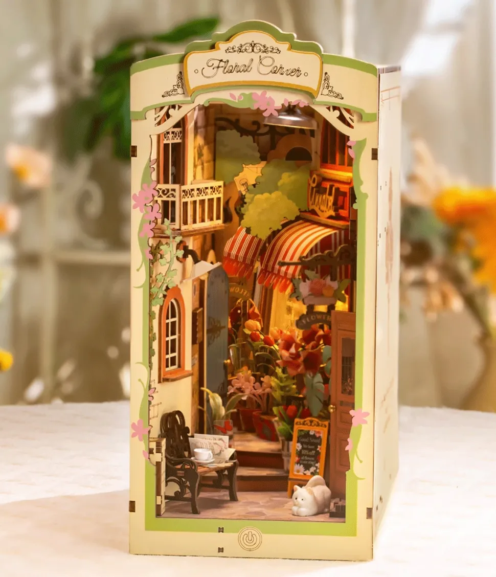 Maqueta Rincón floral Robotime