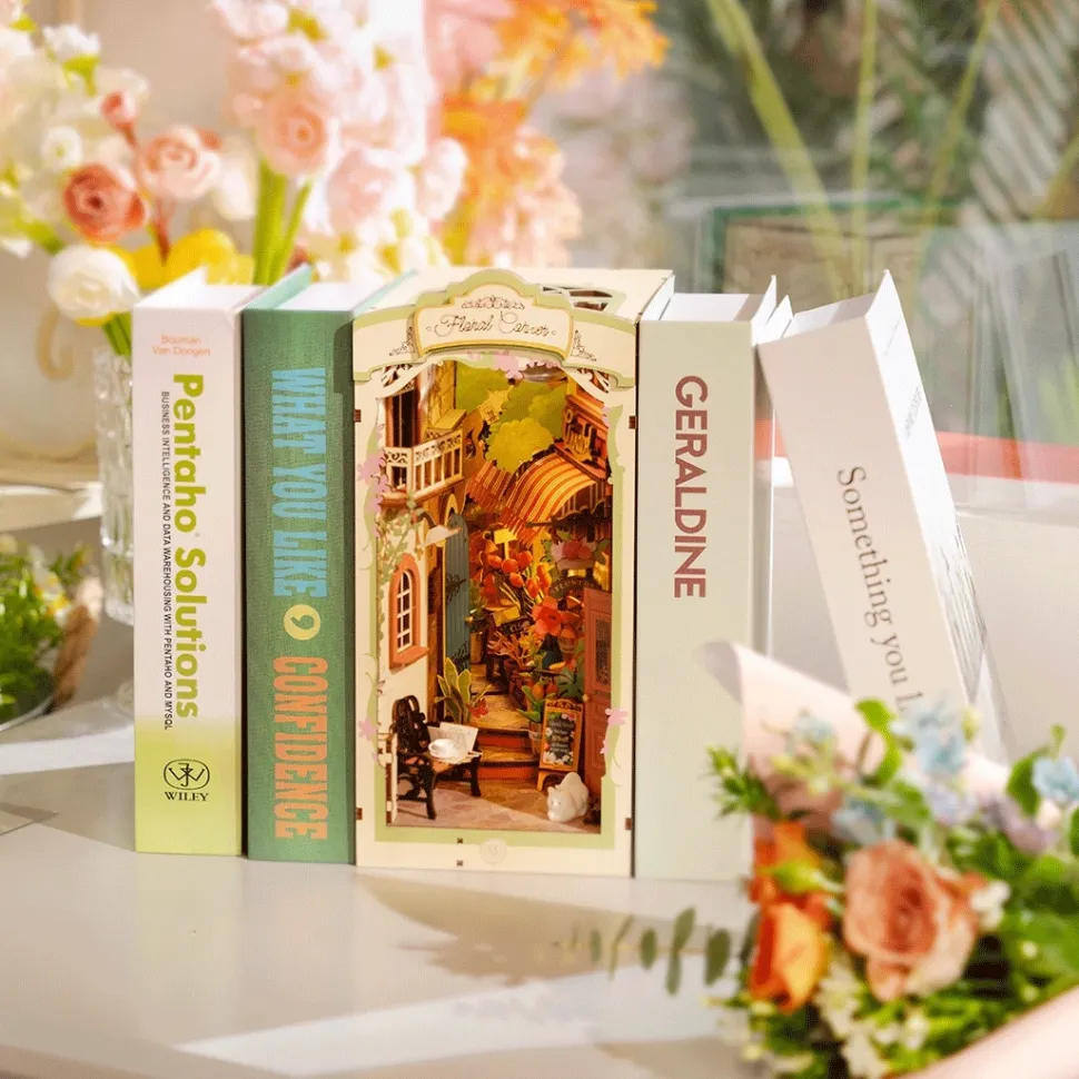 Maqueta Rincón floral Robotime