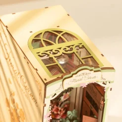 Maqueta Rincón floral Robotime