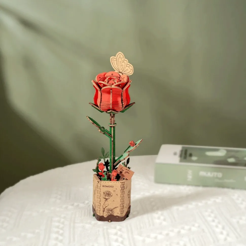 Maqueta Rosa roja Robotime