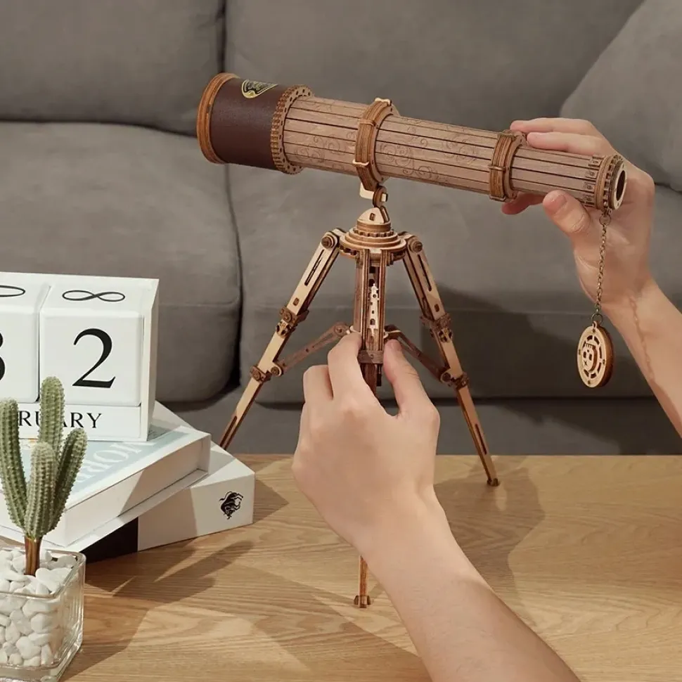 Maqueta Telescopio monocular Robotime