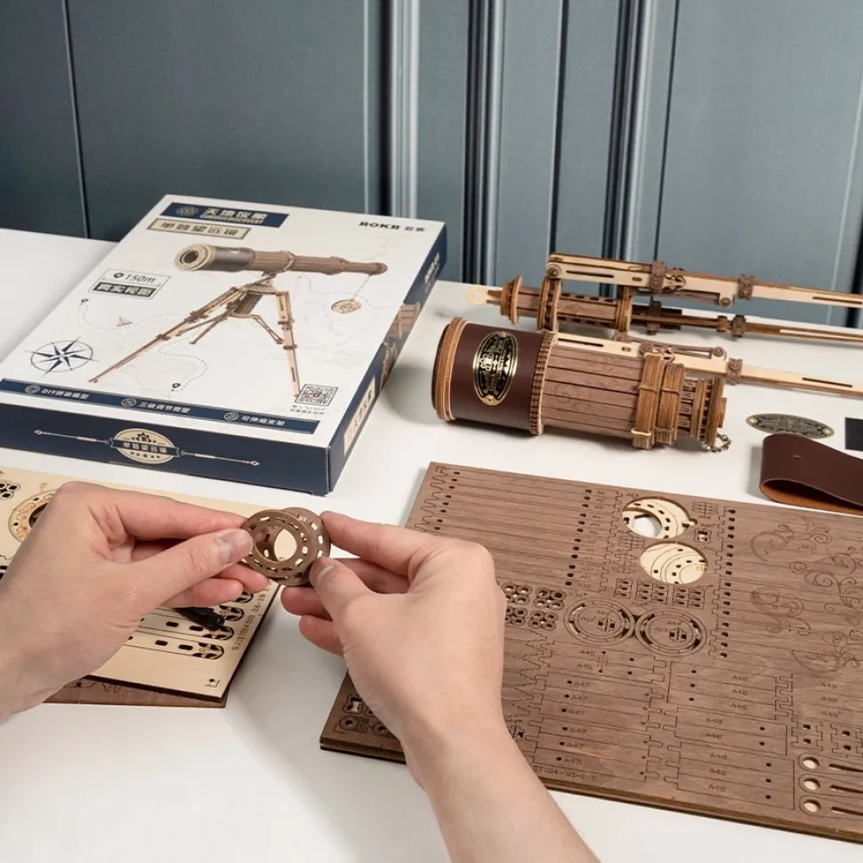 Maqueta Telescopio monocular Robotime