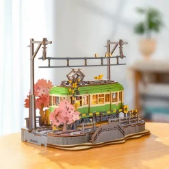 Maqueta Tranvía en sakura Robotime