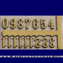 Números Árabes en resina de plástico adhesivos pintados en dorado