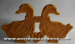 Pareja de ocas en resina