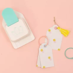 Perforadora 3 en 1 Tags Craftelier