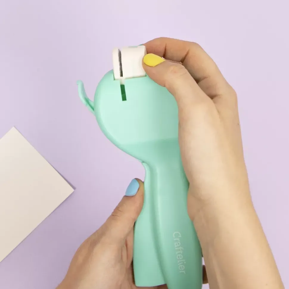 Perforadora Cassette Punch con 12 formas intercambiables Craftelier