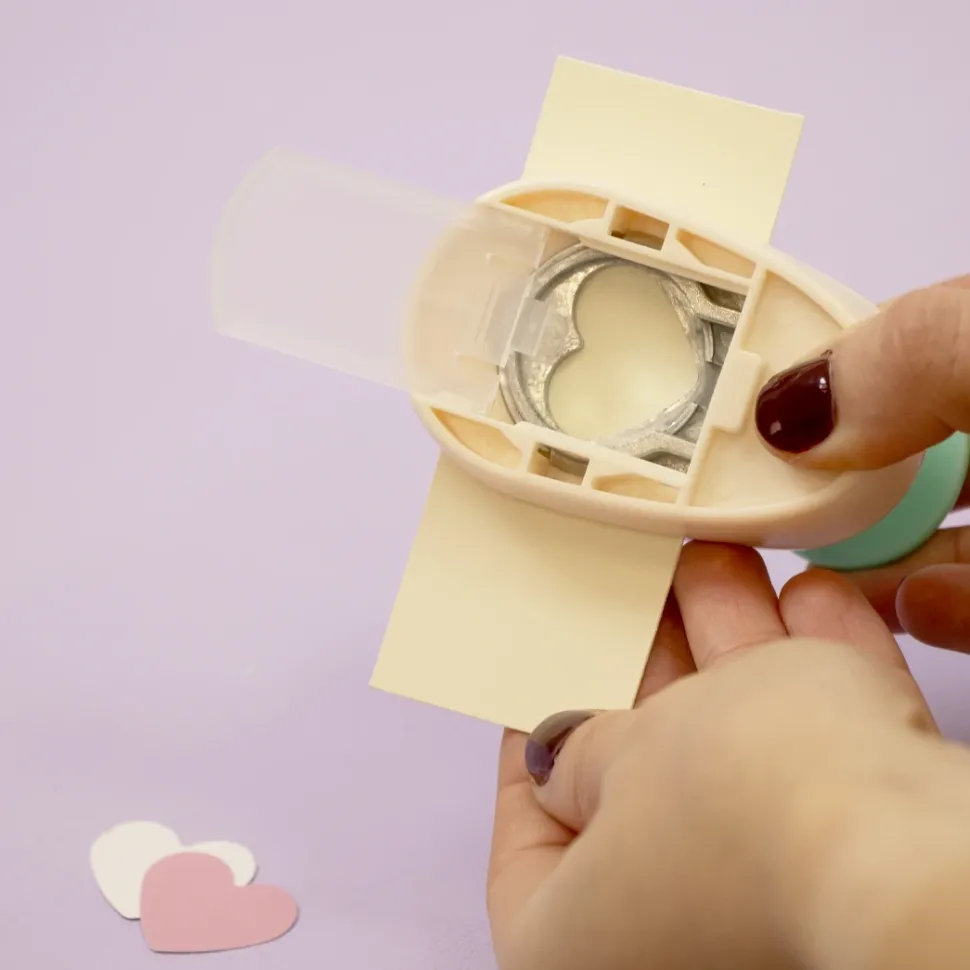 Perforadora corazón 1" (2,54 cm) Craftelier