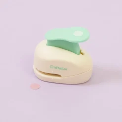 Perforadora círculo festoneado 3/8" (0,95 cm) Craftelier