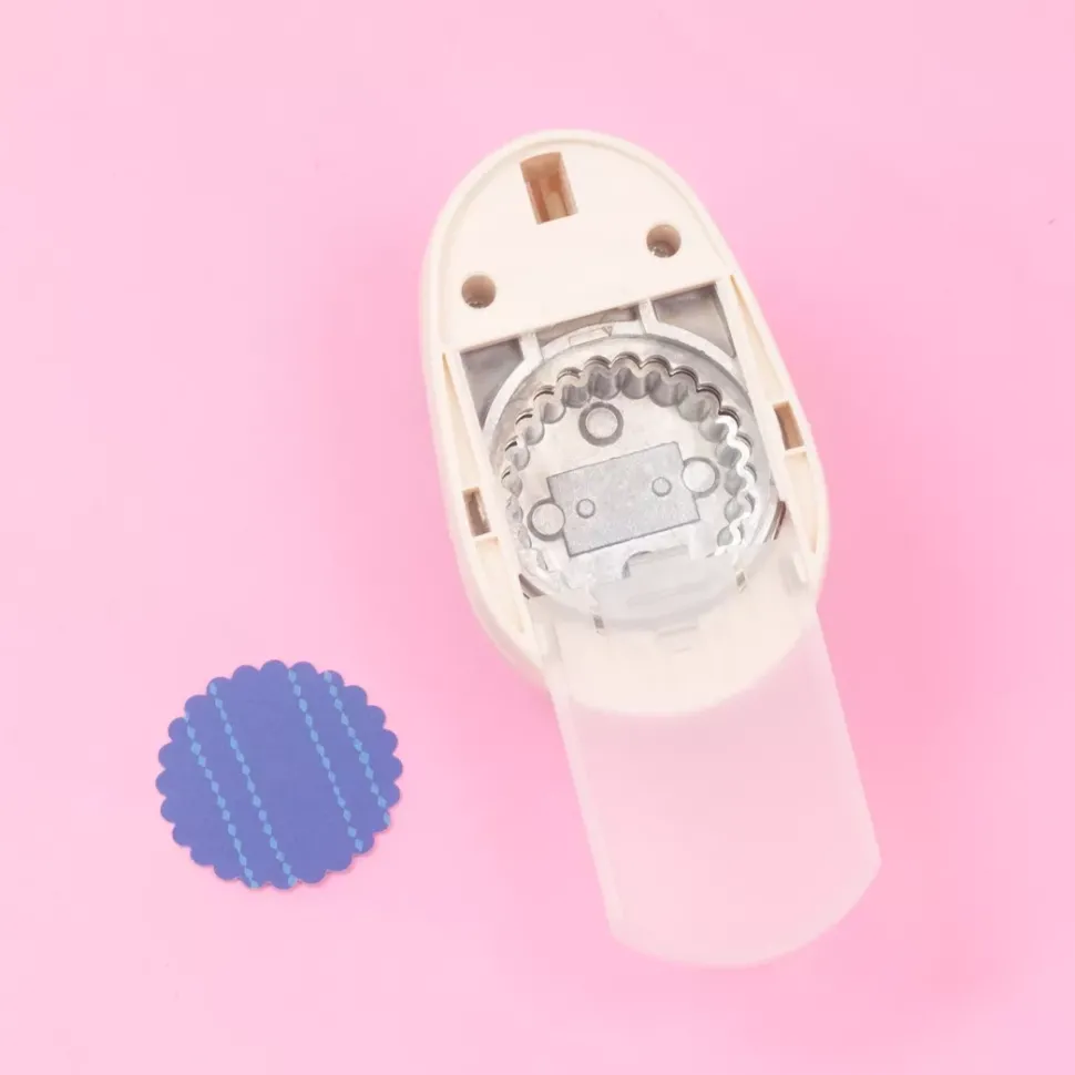 Perforadora Círculo Festoneado 2" (5 cm) Craftelier