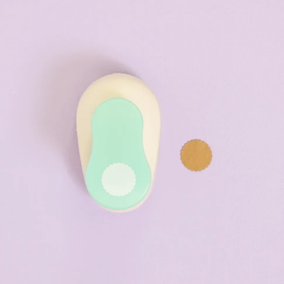 Perforadora círculo festoneado 5/8" (1,58 cm) Craftelier