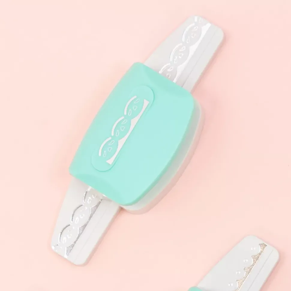 Perforadora de Bordes Blonda Corazón Craftelier