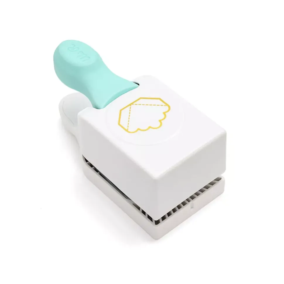 Perforadora de Esquineras Decoradas Embossing Punch We R Memory Keepers