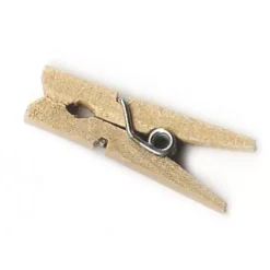 Pinzas de madera Artemio