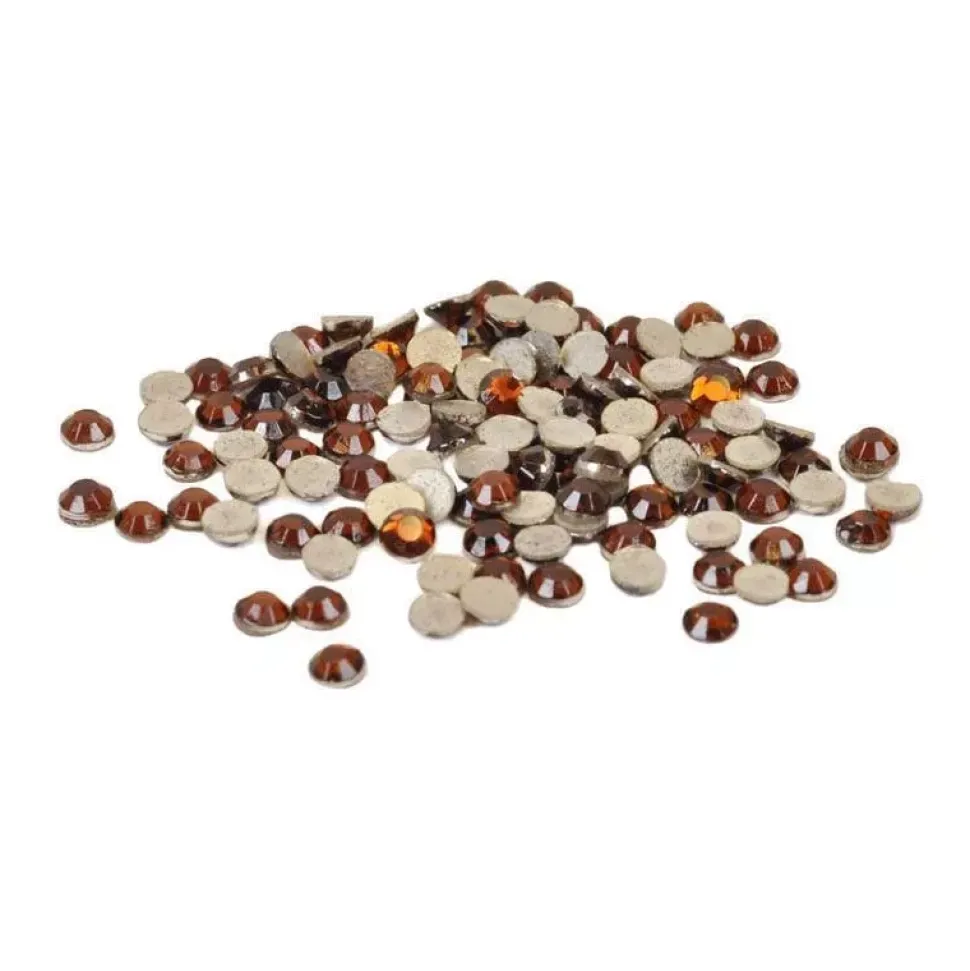 Rhinestones Amber 4mm Silhouette