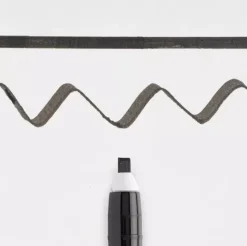 Rotulador caligráfico 30 Negro Sakura 0,3mm