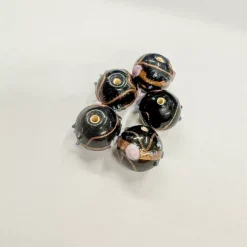 Set de 4 abalorios de cristal de Murano negro brillante