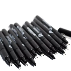 Set de 13 rotuladores Blackliner Molotow