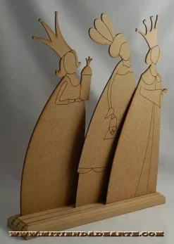 Silueta en DM - NVD010 Juego 3 reinas Magas