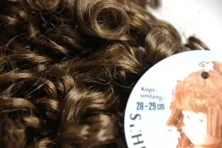 SUPER OFERTA **40%** Peluca Color Moreno pelo sintético Karin Hobby - Synthetical Doll Wig Moreno 25-27cm.