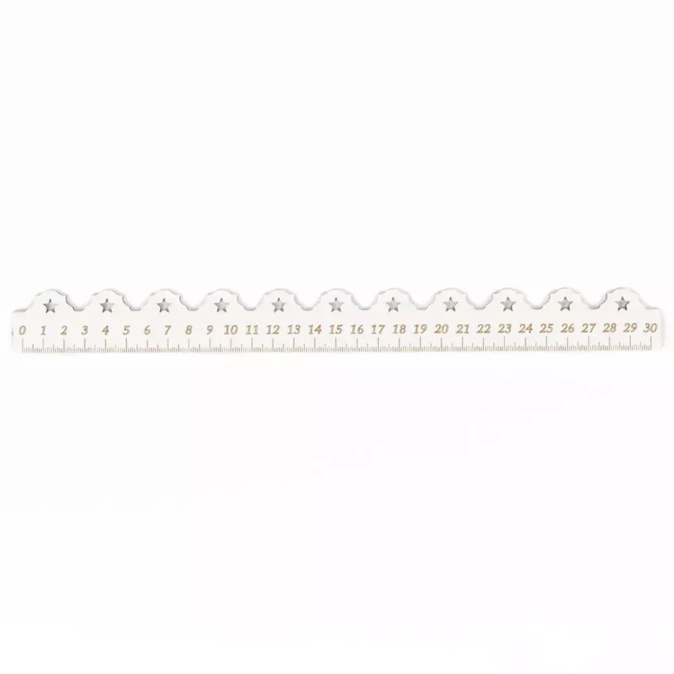 SUPER OFERTA **40%** Regla de Madera Con Estrellas Troqueladas Dayka 30cm