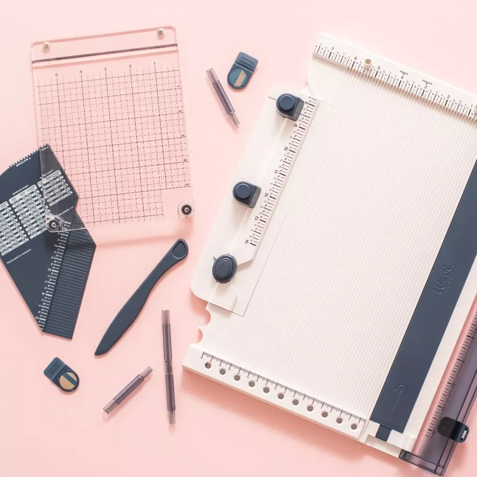 The Works All in One Tool + Maletín Shoulder Bag We R Memory Keepers