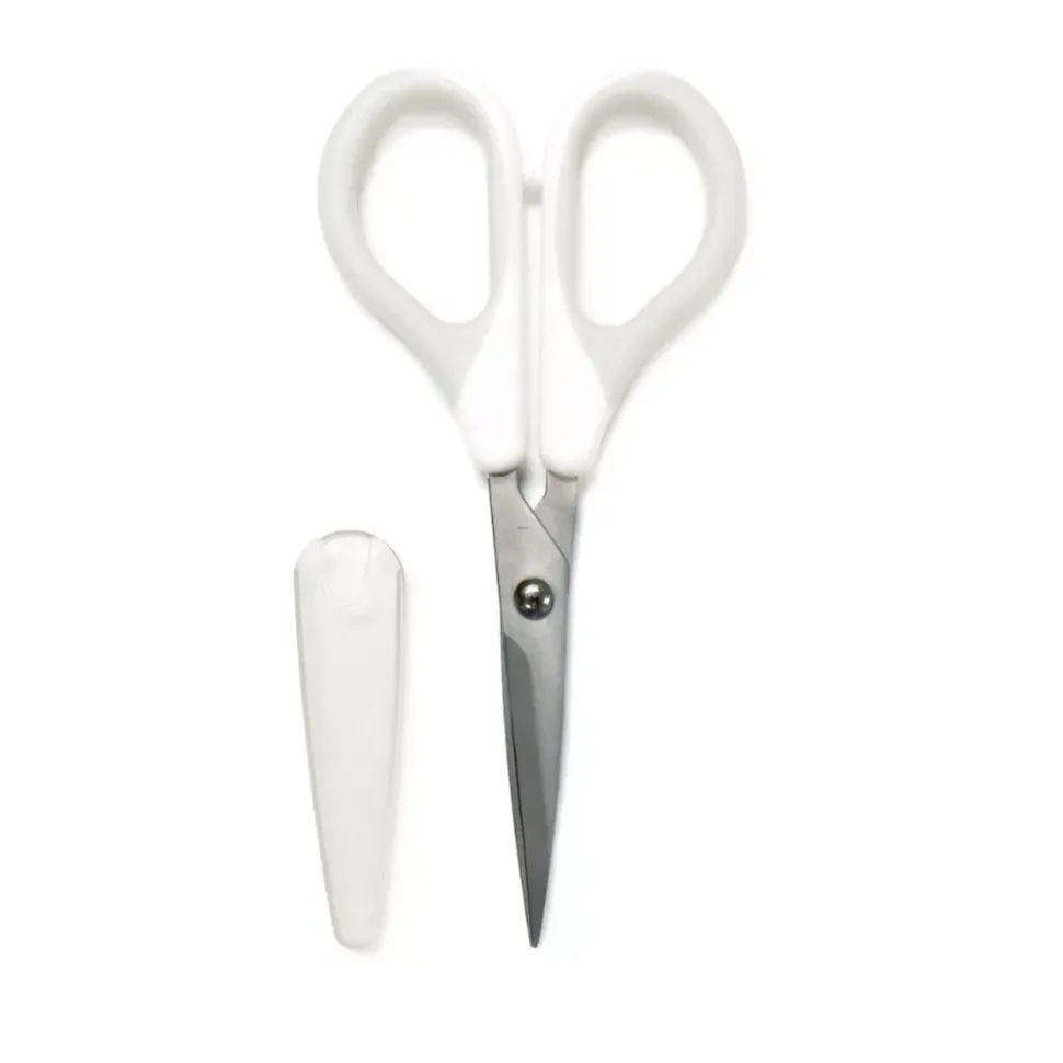 Tijeras de precisión blancas We R Memory Keepers